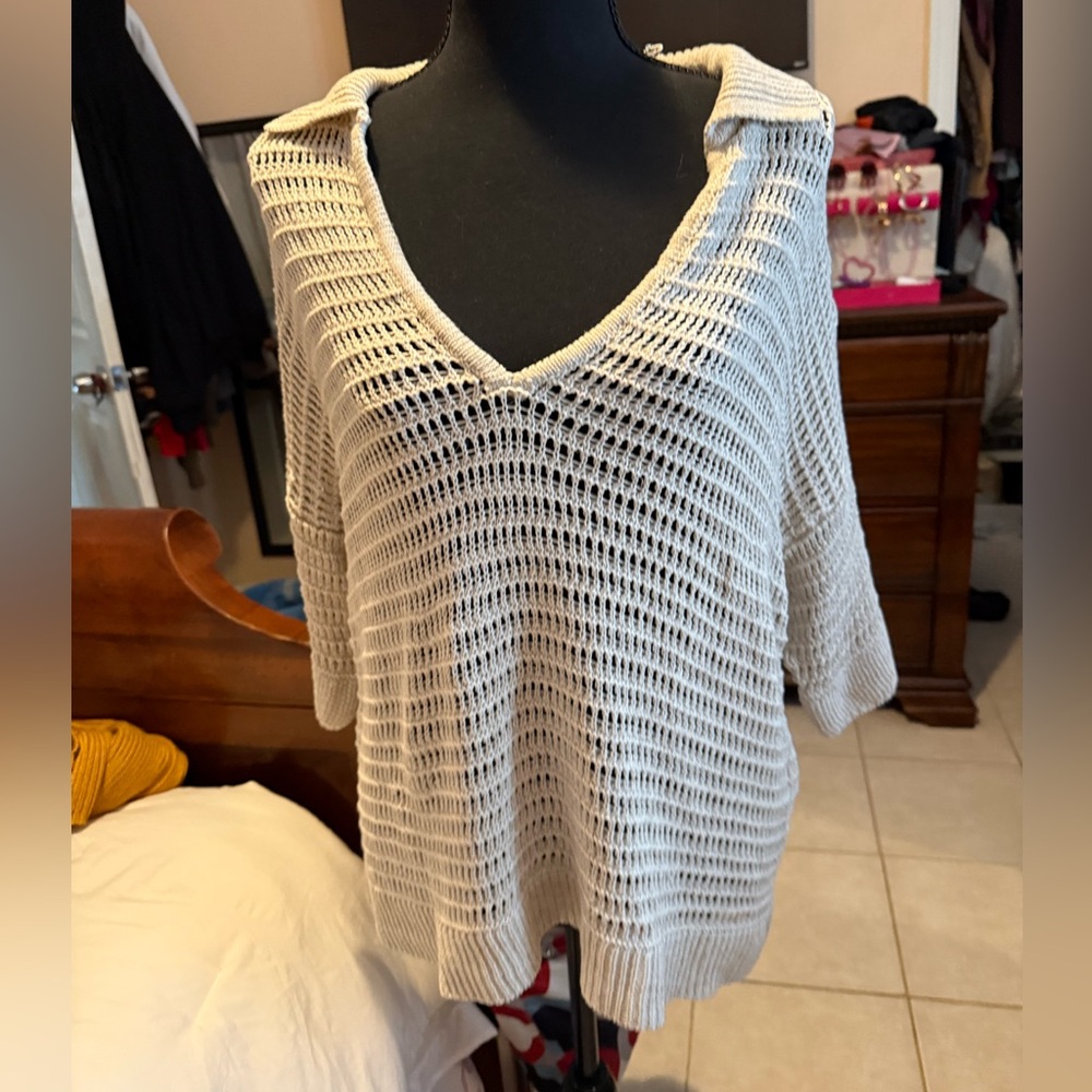 Max Studio Cream V-Neck cover up or could be Sweater